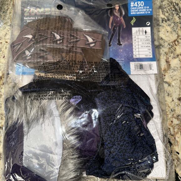 Disney Zombies 3 Willa Child Large 12-14 Werewolf Costume Halloween Dress Up - Picture 3 of 4